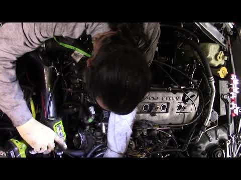 Unedited - KA24DEAT rebuild in-situ - Part 3