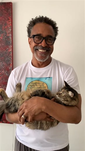 Tim Meadows on Instagram: "Tonight @dmvcbs returns at 8:30 est on @cbstv!"