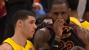 Devin Booker “rocks” a chain, Kevin Durant defends himself, and LeBron James and Lonzo Ball whisper bizarre secrets to each other in this week’s edition of the Meme Team! The Starters | The Starters