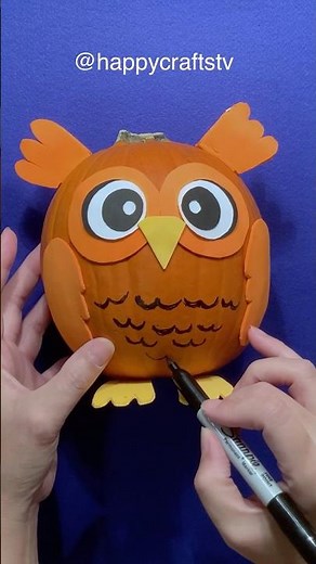 I turned a pumpkin into an owl 🎃🦉 #halloweencraft #halloweendecor #spookyseason #easydiy