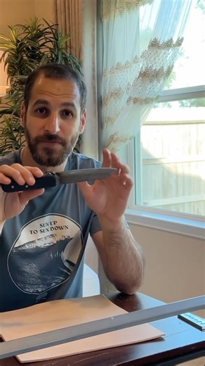 Ever wonder how easy is it to DIY your own knife sheath? Watch the full video learn today! 👇🏻