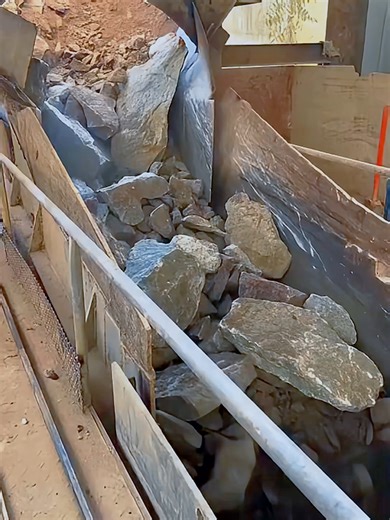 Comprehensive Guide to Different Types of Crushers