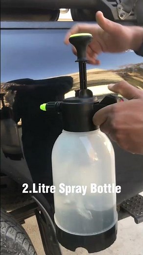 2l Portable Water Spraying Bottle