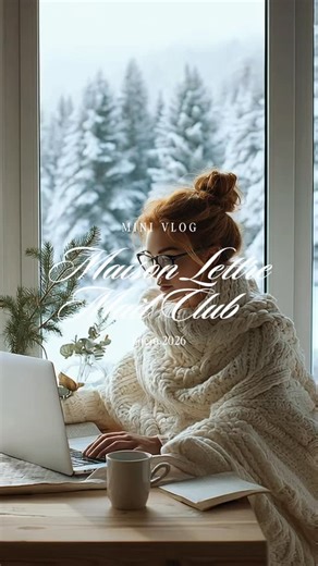 Le Petit Atelier 19 • Handmade Stationery on Instagram: "📮💌 POV: You Join My Snail Mail Club 💌📮 Tan ilusionados creando las cartas y el contenido de la suscripción de enero ♥️ Por solo 9,50€ te llega una carta tan bonita a casa, para recuperar los momentos de cuando eramos pequeñas y esperabamos con ilusión el momento de abrir el buzón ♥️ Te estamos esperando ♥️ _ Snail mail club. Letter mail. Sticker Shop. Sticker club. Monthly sticker club. Journaling. Creative journaling. Snail mail. Mail