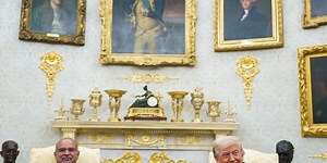 ‘Cheap and tacky’: Design expert trashes Trump’s gold-soaked Oval Office makeover