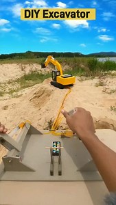 4.2K reactions · 75 shares | DIY Remote Control Hydraulic Excavator Follow me @utcrafting . . . #diy #hydraulic #remotecontrol #excavator #utcrafting | UT Crafting | Facebook