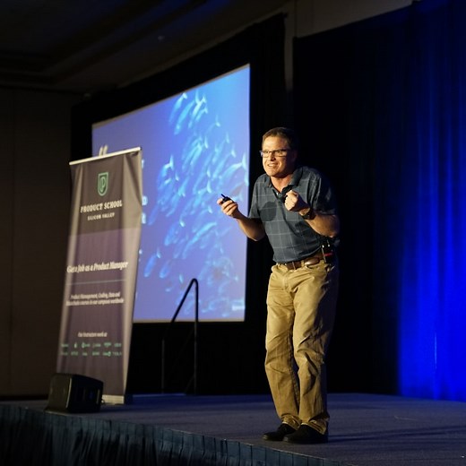 What is a Pitch Deck & What Makes It Fundable ( Examples)