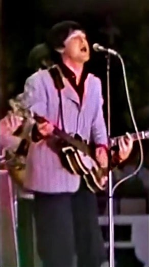 The Beatles - Paperback Writer (1966)