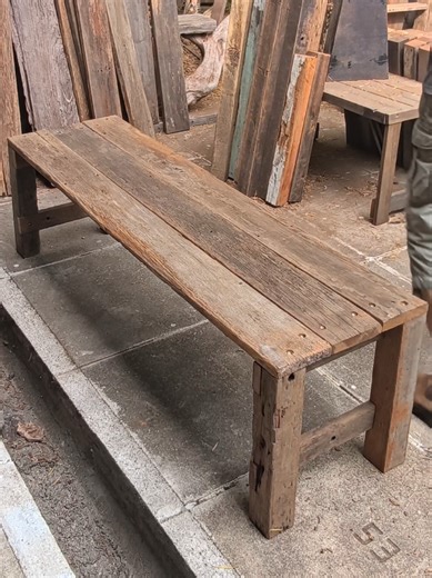 Build a Simple 5-Foot Bench with Handcrafted Techniques