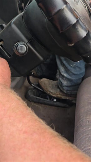 Best way to tilt your steering wheel | Joshua Lee Cox