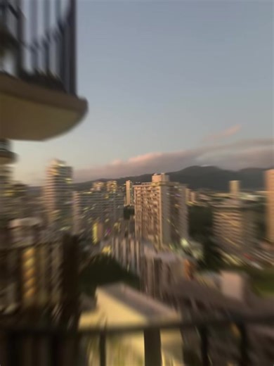 Enjoy Happy Hour at Hilton Waikiki's Rooftop Bar