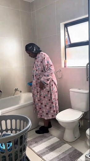 Mother and Son Bonding Time during Bath Routine 🛁🫧