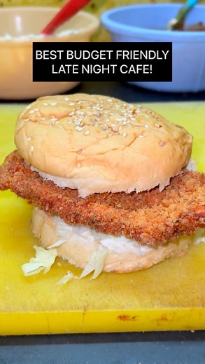 Syed Fawad || Professional Blogger on Instagram: "Timing 6PM - 4AM @thenightcrave Serves freshly made Items in very short waiting time! They have many verities of items with very good taste and pricing! Location: @thenightcrave , Opp. Officers Mess Function Hall, New Malakpet, Hyderabad. For Contact: DM- @thenightcrave +919160416151 / +918328223010 Do comment your review in the comments! SAVE THIS REEL FOR LATER BOOKINGS!!! 😇 . . . . . . . . . . . . . . . . . #innocentsf #favorite #foryou #fory