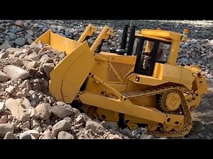 Dozer action! DXR2 hydraulic 1/14 bulldozer/Rc construction site improvements pt.2