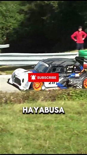 Pequeño por fuera… enfermo por dentro #SteyrPuch #Hillclimb #SuzukiHayabusa #V8 #Shorts #Viral