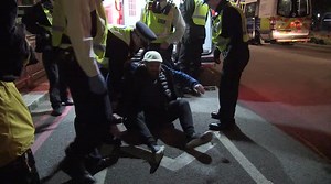 Insulate Britain leader Liam Norton says government "leaving millions to die" as he is arrested in Vauxhall, London