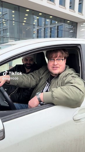 Bigi9000 and Muija on TheRockPete TikTok