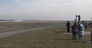 'An experience': People watch Air Force Two land ahead of VP's GR visit