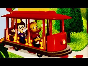 Daniel Tiger WELCOME TO THE NEIGHBORHOOD kids read aloud cartoon story book, music, sing along songs