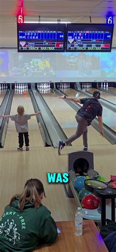 Little Boy vs Dad… The Ending Is Unbelievable 🎳🔥