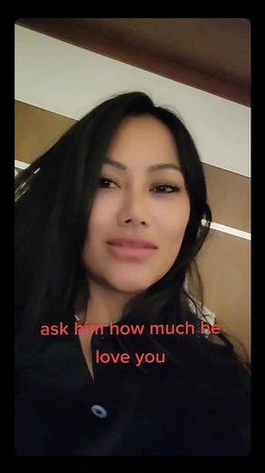 Understanding Body Language in Emotional Conversations