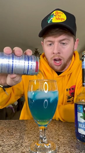 Strongest Drinks to Order?!🍹👀 #fyp #rum #vodka #gin #redbull #drinks #review #bartender #foryoupage #kingofdrinks #drinktok #irishtrashcan | The Drinking Guy