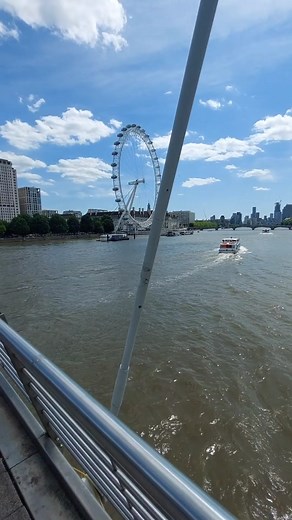 Golden Jubilee Bridge & Embankment | Wonders of London