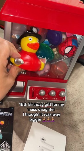 Tiny Claw Machine Birthday Gift Unboxing | Money, Apple, Peppa Pig & More!