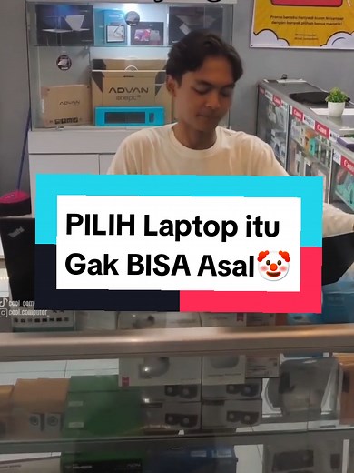 Di balik customer yang bingung pilih laptop, ada mas-mas yang sabarnya diuji tapi senyumnya tetap jalan 😌💻 Tenang, kita jelasin pelan-pelan sampai paham dan sampai nemuin yang sesuai sama kebutuhan kalian😉 #PilihLaptop #LaptopSecond #AnakLaptop #CoolComputer #fyp