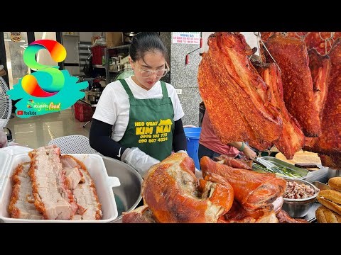 🟢Cận cảnh LYLY chặt giò heo quay nóng bốc khói nhanh như chớp
