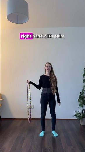 Beginner hula hoop tutorial: Weave | hula hoop advent calendar #hulahooptutorial