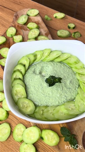🥒 Persian Cucumber Yogurt Dip | Mast-o Khiar 🧄🤍 #food