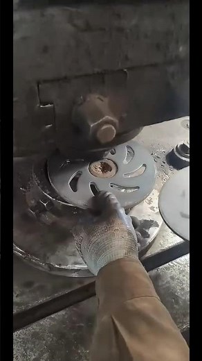 Making a car's brake pads 🚗