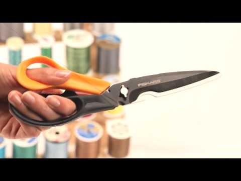 Fiskars Cuts+More