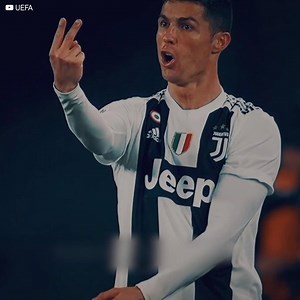 758K views · 186 shares | "Roma? There's no player from that team I’d want to swap jerseys with." It isn’t unusual to see Cristiano Ronaldo handing over his jersey at the end of a match. However, if there's one thing he’ll never do, it’s swapping jerseys with a Roma player. Why not? Well, it all goes back to that 2006/07 Champions League... | The Cracks | Facebook