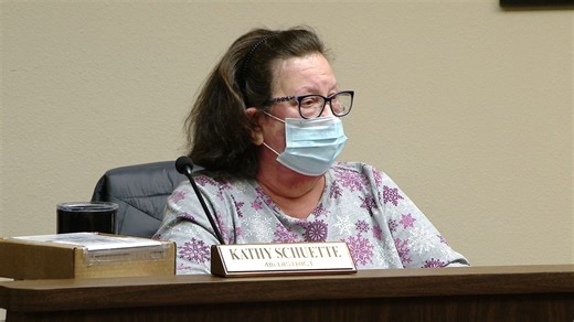 Kiel alderperson resigns after month-long dog poop scandal