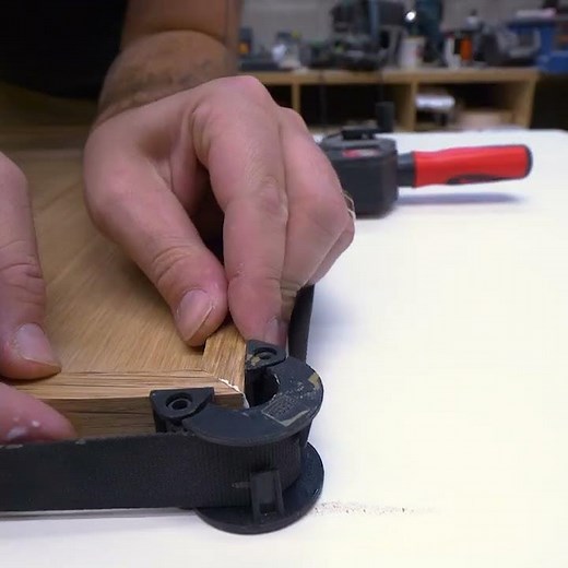 Making a micro shaker door