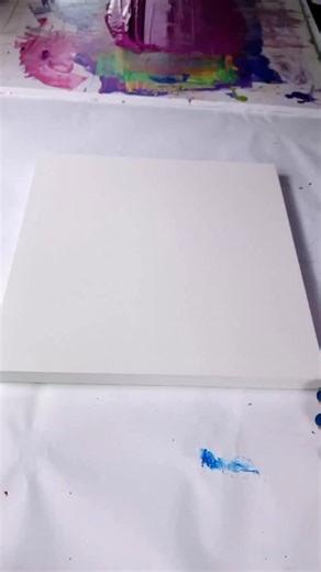 Josie Lewis on Instagram: "👉The fun has to be bigger than the fear. ⁠ ⁠ If you want to learn my process, I have a tutorial on thick paint. Comment FUN25 and the bots will send it to you. ⁠ ⁠ #josielewis #artist #art"