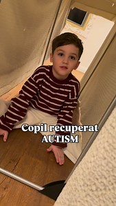 În ultimul timp, în comentarii la postările cu Yago, observ mulți români de-a dreptul stupefiați de numele copilului 😅. Ba chiar am fost făcută Iuda, trădătoare etc. 😆 Yago este o variantă spaniolă a prenumelui Iacov/Iacob, variantă cu origini în numele ebraic Ya’akov. Aici copilul, recuperat din autism, cu multe abilități frumoase, vă spune în ce limbă este spus fiecare nume: și al lui, și al fraților lui sau a altor persoane. Numele lui cel mai probabil nu este deloc întâmplător: Iacov este 