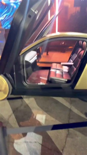 Tesla robotaxi cybercab