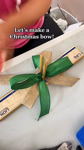 4.9K views · 111 reactions | How to make Christmas wreath bows ❤️Find tutorialin my bio! | 3 Little Greenwoods Creations | Facebook