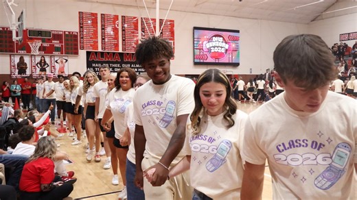 27K views · 354 reactions |  Check Out This Senior Dance Clip!  Our Class of 2026 seniors stole the show at the pep rally with their incredible dance routine!  Check out all the photos from the Pep Rally here ➡️ https://www.flickr.com/photos/203649335@N05/albums **We do not own the rights to the music in the background. The purpose of this video is to share the students dancing, not showcase the music** | Duncan Public Schools | Facebook