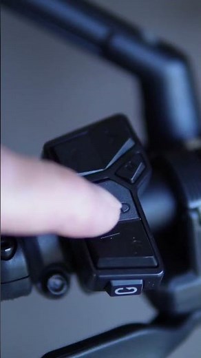 Velotric eBike Handlebar Controls Are AMAZINGLY Easy to Use