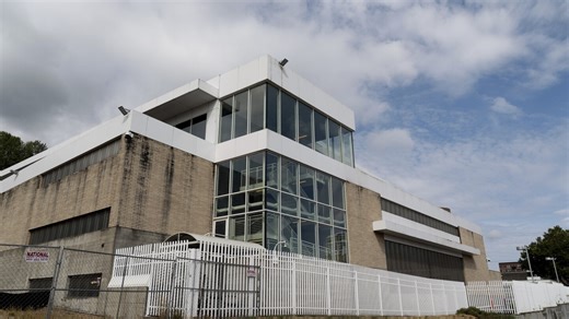 US citizen detained and held at ICE building in Portland for hours before release, lawyer says