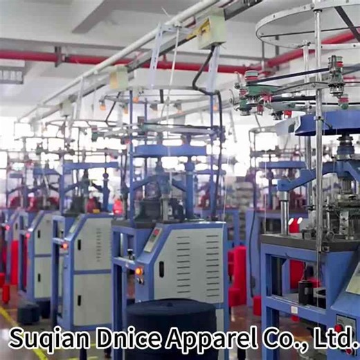 LED Beanie Flashlight Hat Unisex USB Rechargeable Hands Free 4 LED Headlamp Cap Winter Knitted Night Lighted Hat Beanie