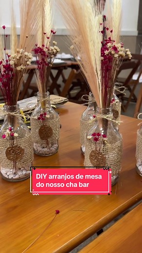 Como fazer arranjos de mesa personalizados para o meu chá bar gastando pouco