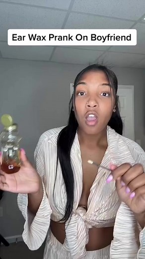 11K views · 128 reactions | now he know he ain’t have to slap my hand that hard 藍 #reelsfb #couple #prank #briaanddrew | Bria and Drew | Facebook