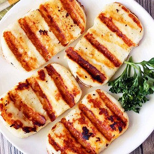 Halloumi Cheese Recipe (Grilled or Pan-Fried) - Healthy Recipes Blog