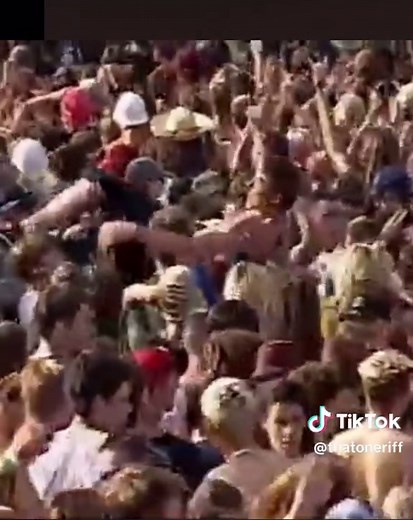 Good God - Korn Live Concert Performance