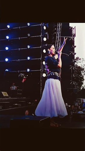 Matywka | Powerful Live Performance on Stage" #shorts #vairalshort